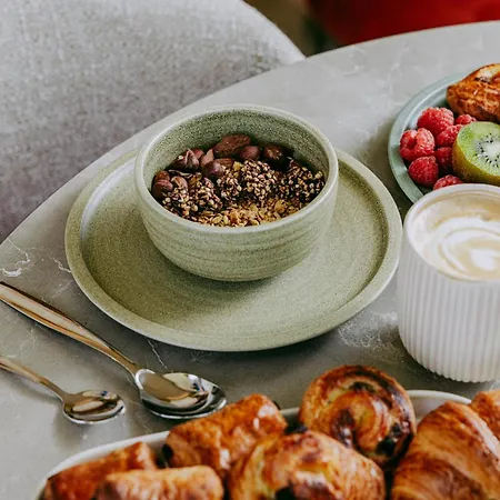 Sangha 3* تولوز