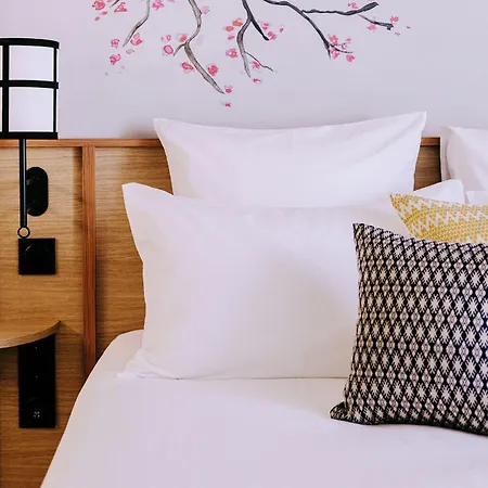 Hotel Sangha