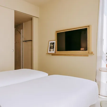 Sangha Ξενοδοχείο Τουλούζη